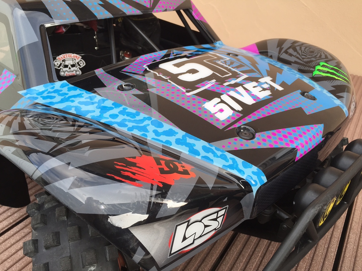 Losi8